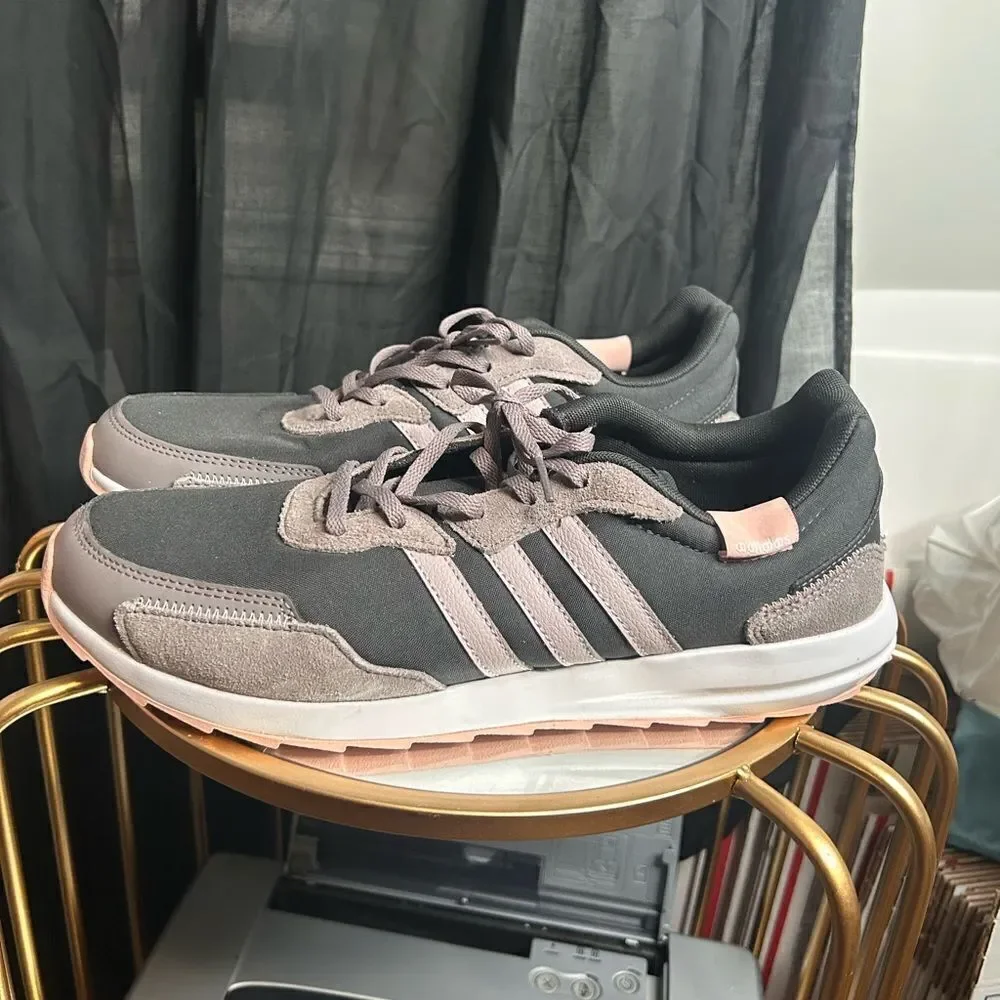 Adidas Retrorun Sneakers